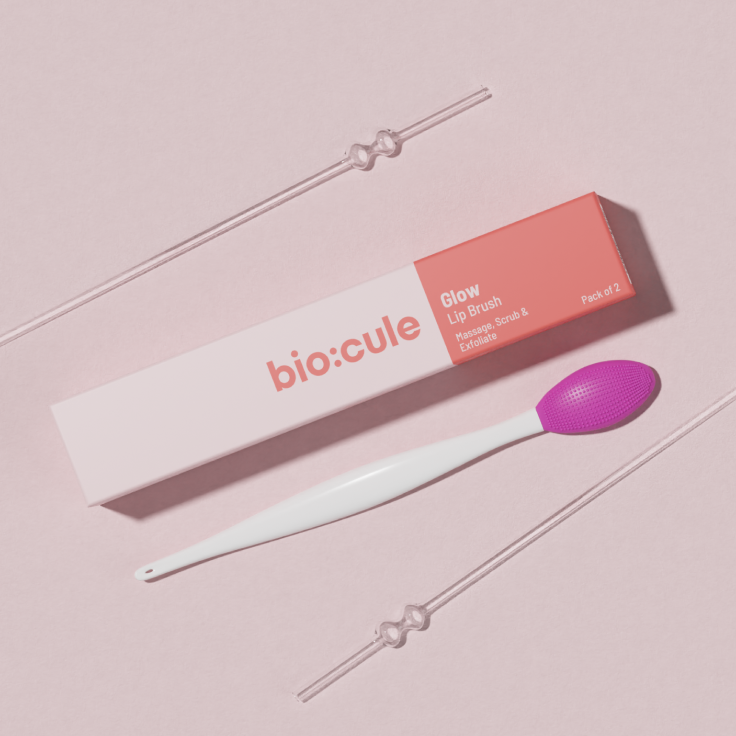 Glow Lip Brush
